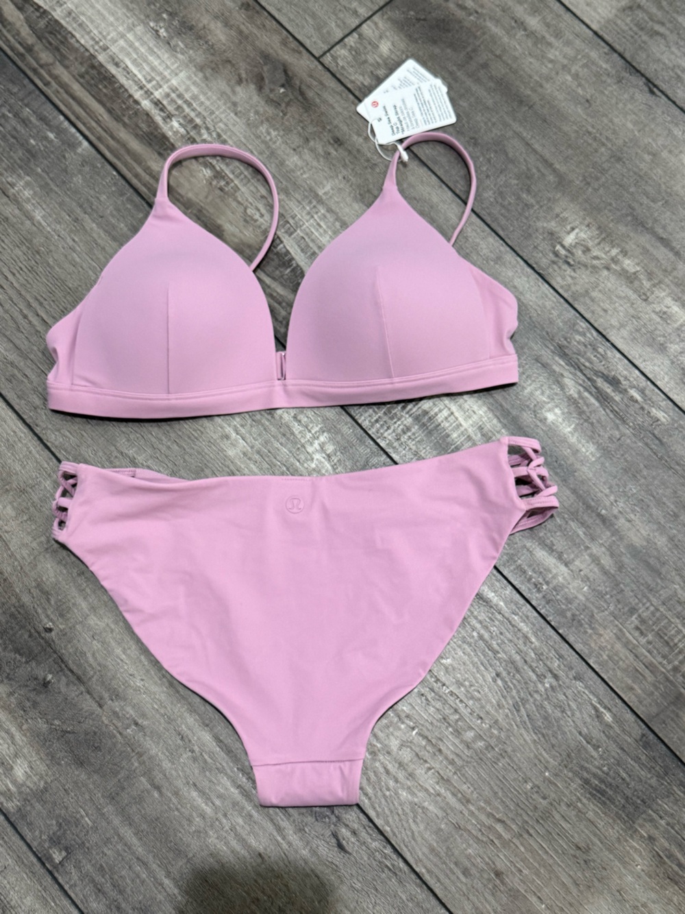 Lululemon Bikini NWT - Deep Sea Size 8